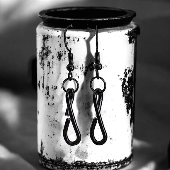 5 For $25💫Alternative Biker Black Chain Links Dangles Earrings - Picture 1 of 5